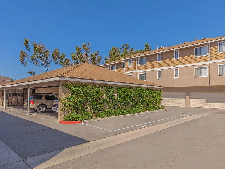 Vintage Woods Apartments — Photo 7