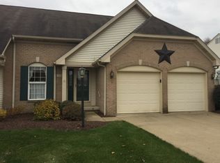 1650 Southpointe Cir NE, Canton, OH 44714