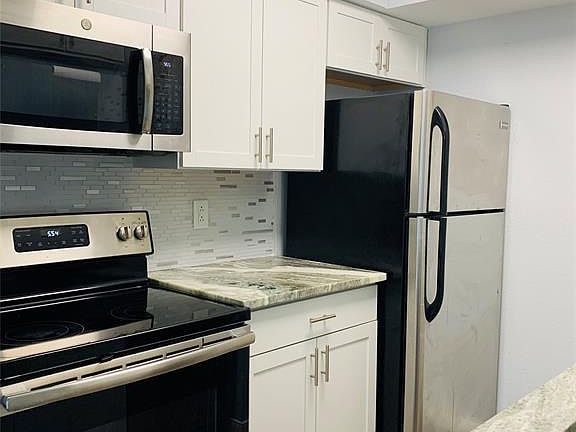 4th image of 18511 Egret Bay Blvd APT 313