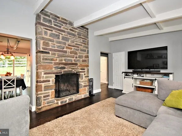 897 Croton Rd, Wayne, PA 19087