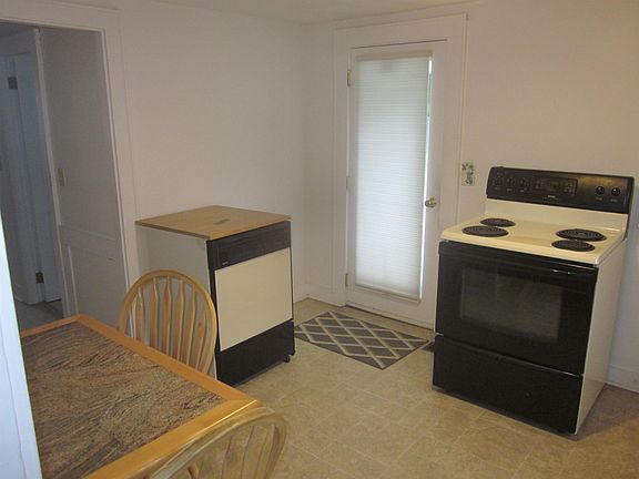 3rd image of 223 Post Road