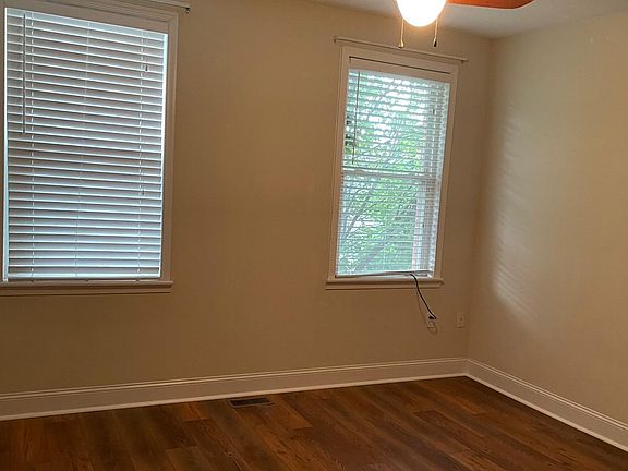 5th image of 1812 E Pratt St