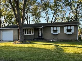 5320 W 77th Pl, Schererville, IN 46375