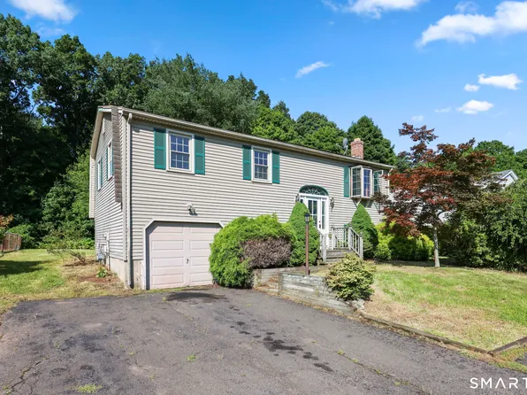 288 Knob Hill Road, Meriden, CT 06451