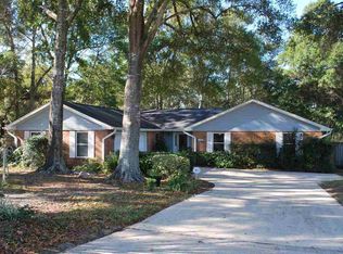8070 Briaroak Dr, Pensacola, FL 32514