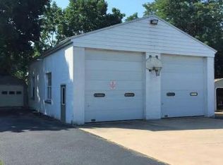 120 W Main St, Brownstown, PA 17508