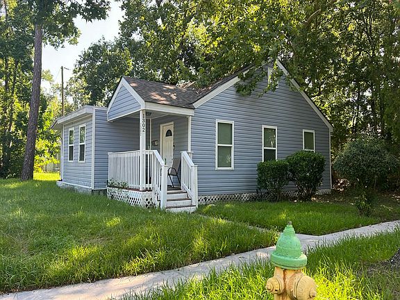 2nd image of 1302 E 35th St