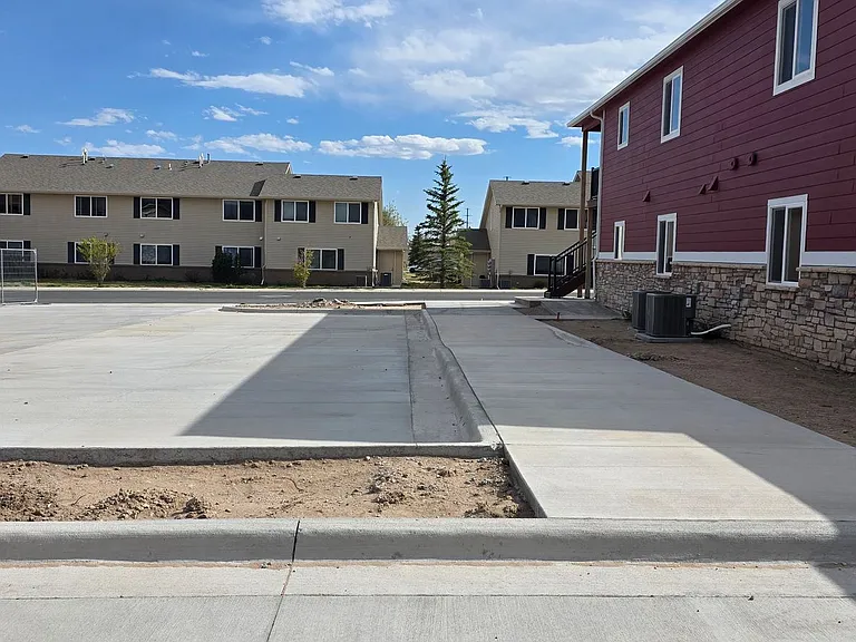 1018 Center Dr — Photo 5