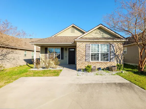 4146 Barrington Dr, Valdosta, GA 31605