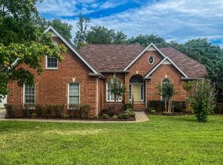 301 Royal Glen Blvd, Murfreesboro, TN 37128
