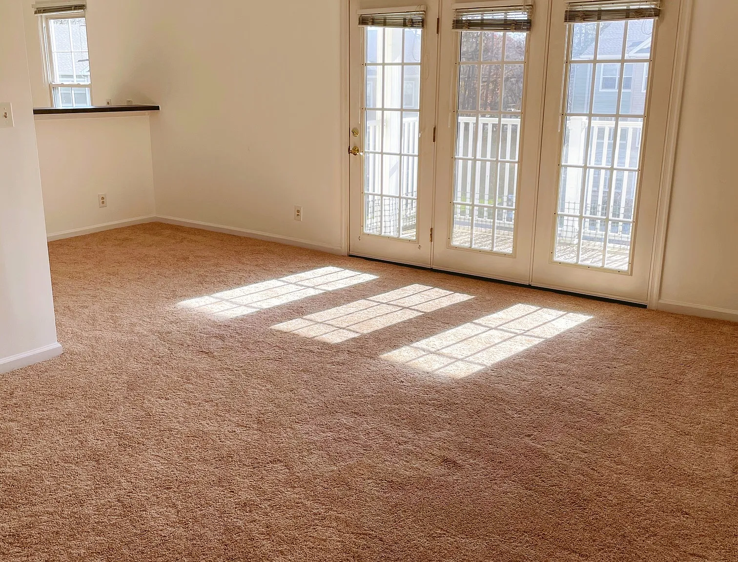 3 bed, 1130 sqft, $1,850 — Photo 2