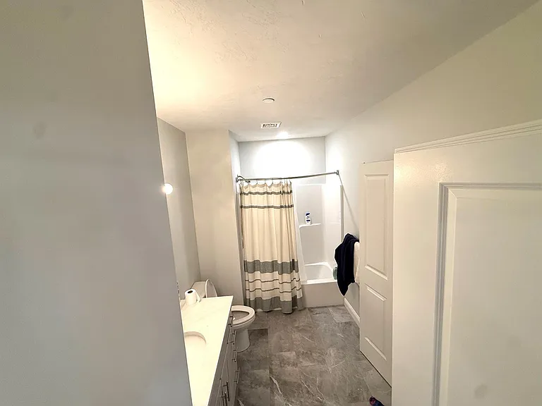 27 1st St #1 — Photo 4