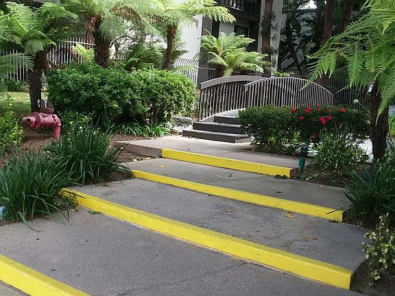 Entrance to Cross Creek Village.