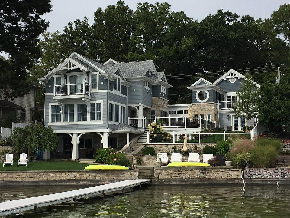1st image of 23769 N Shore Dr
