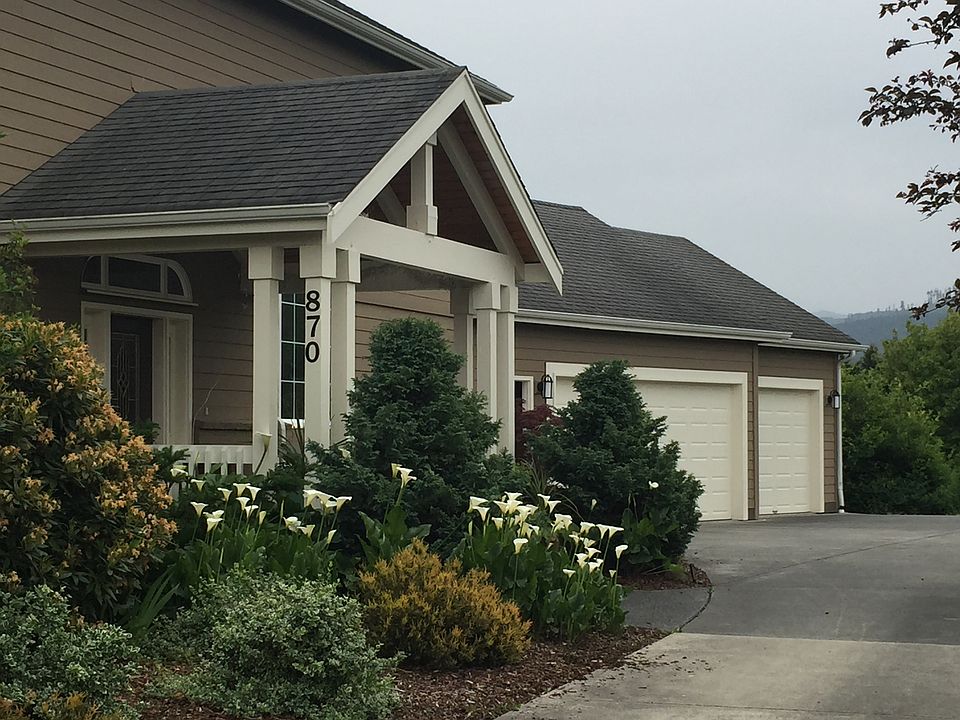 1st image of 870 Spyglass Ln