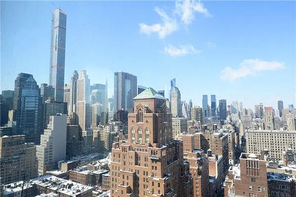 Rented by Peter Ashe | media 17