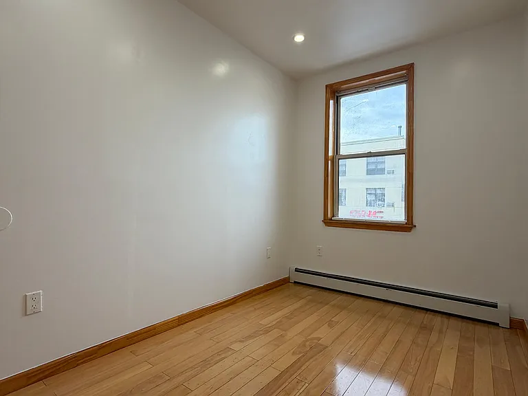 4216 Bell Blvd #2 — Photo 10