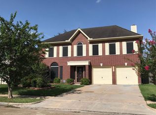 16343 Ember Hollow Ln, Sugar Land, TX 77498