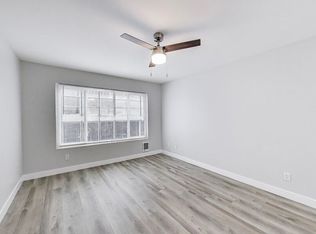 187 Montecito Ave #106, Oakland, CA 94610