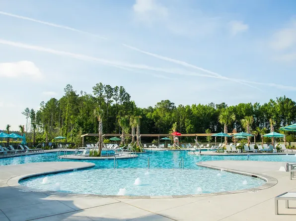 606 June Berry Dr #1, Summerville, SC 29486