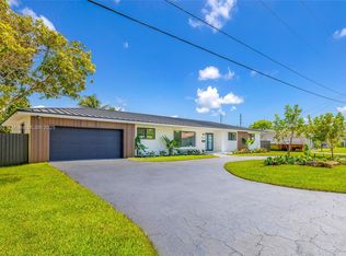 8021 SW 140th Ter, Palmetto Bay, FL 33158