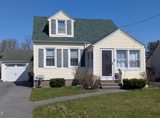 1854 Ferguson St, Schenectady, NY 12303