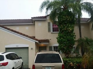 4920 SW 32nd Ter, Fort Lauderdale, FL 33312