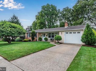 1096 Cocklin St, Mechanicsburg, PA 17055
