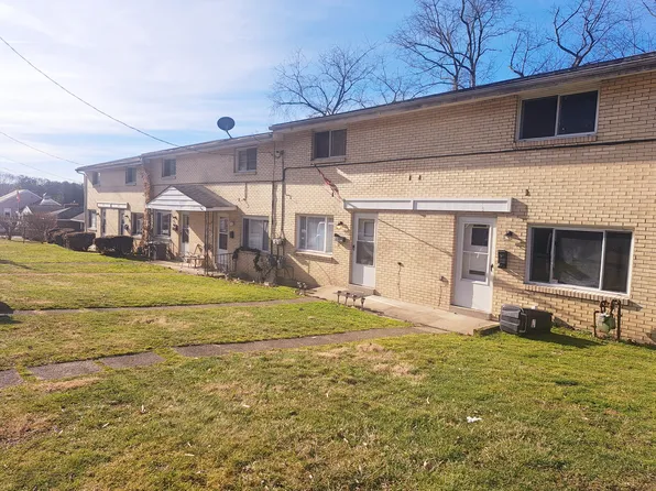 716 Cribbs St, Greensburg, PA 15601
