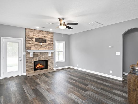 5th image of 707 Farmington Lot 707