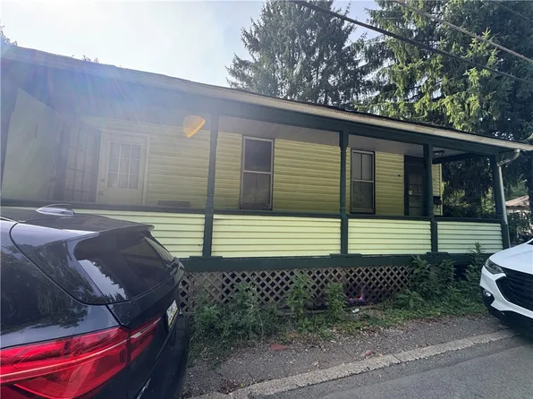 1004 Ravine St, Homestead, PA 15120