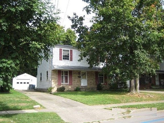 3rd image of 1469 Bryden Dr