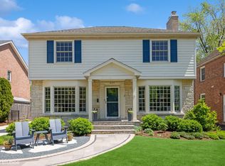 625 S Waiola Ave, La Grange, IL 60525