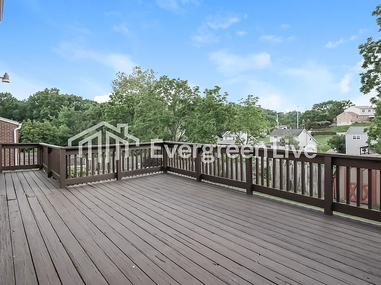 5337 Elmwood Dr — Photo 13
