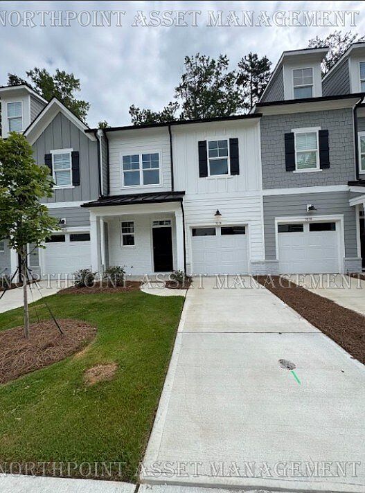 1st image of 3034 Finchborough Ct