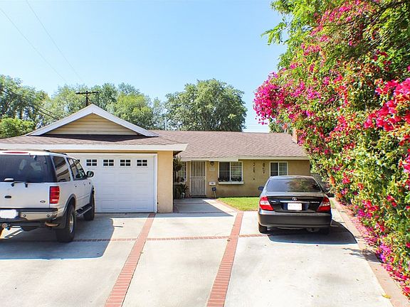2nd image of 9023 Gaviota Ave