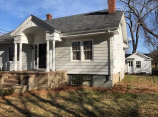 15 Military Hwy, Gales Ferry, CT 06335