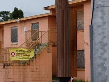 4th image of 1350 S De Leon Ave #E2