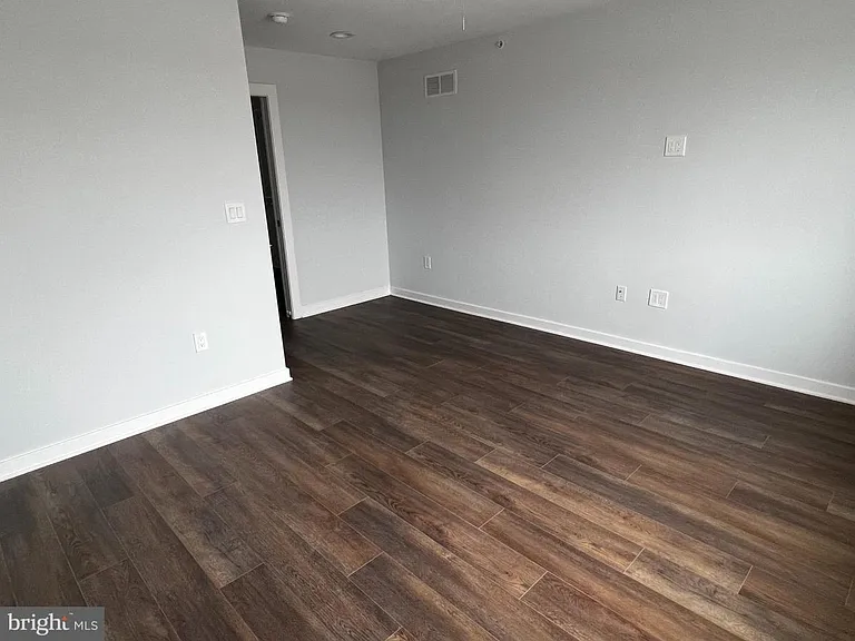 2543 Manton St #B — Photo 15
