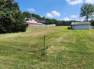 409 York Rd, Edgerton, WI 53534