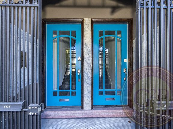 4th image of 2525-2527 24th St #2525