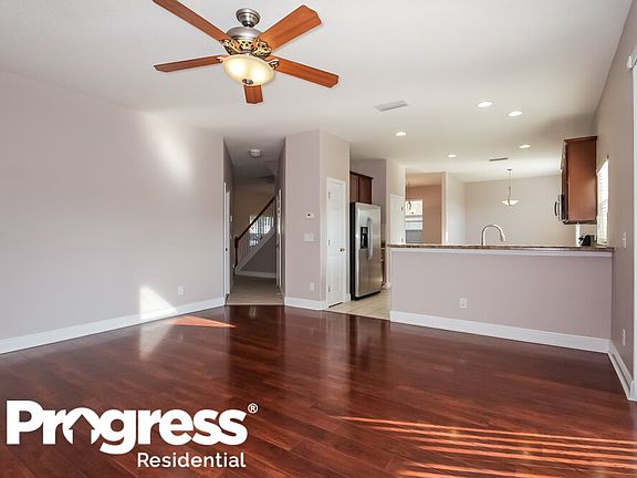 5th image of 11211 Creek Haven Dr
