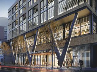 108 Peter St #1125, Toronto, ON M5V 0W2