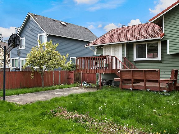 3rd image of 20410 104th Ave SE
