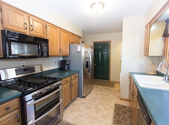 2nd image of 625 N Jacqualine Ln