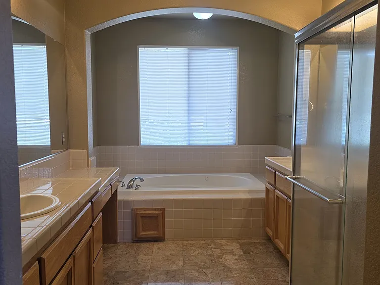 2400 Snowy Egret Ct — Photo 17
