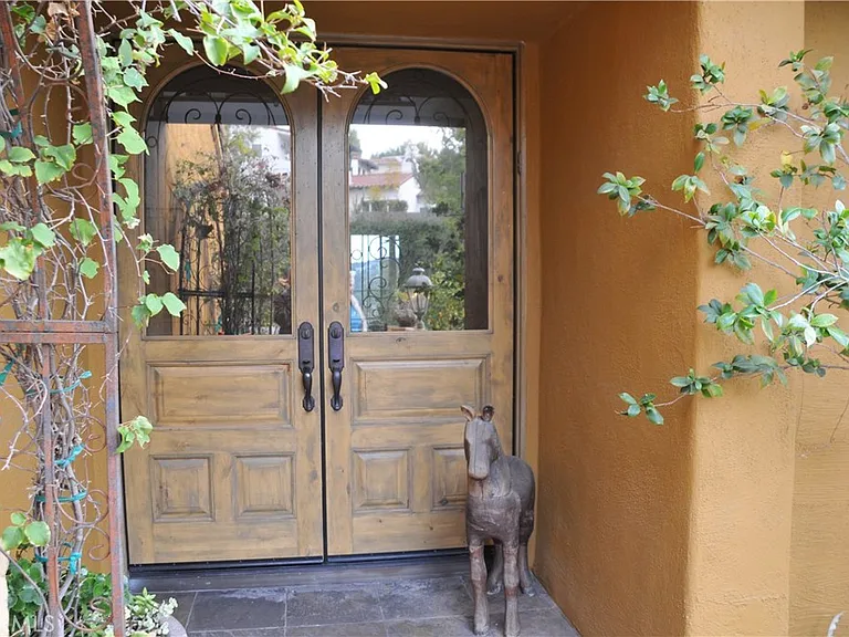 24508 Park Granada — Photo 4