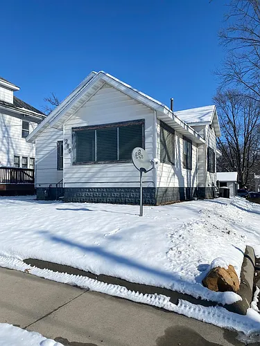 285 Hammond Ave Photo 1