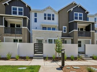 469 Semillon Ln, Santa Rosa, CA 95403