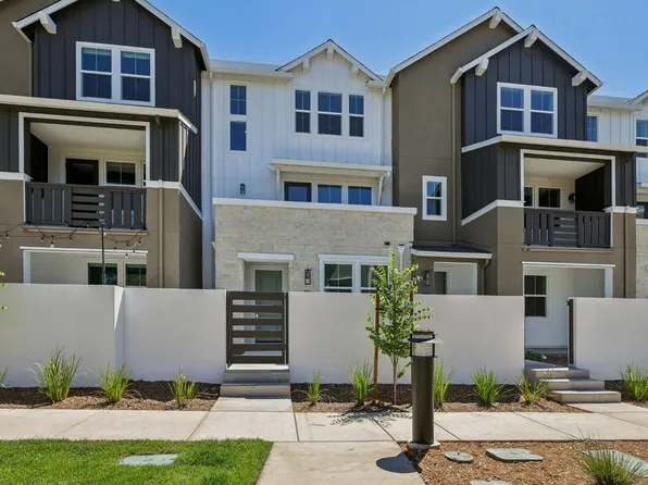 469 Semillon Lane, Santa Rosa, CA 95403